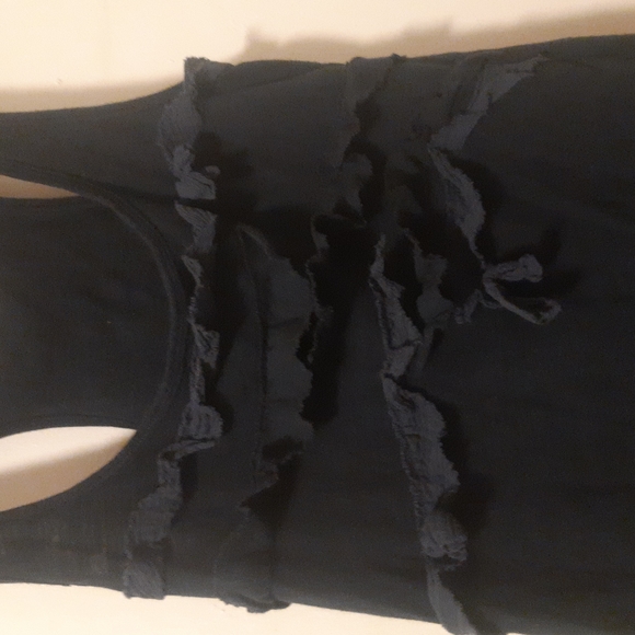 Hollister size m women's tank. - Picture 4 of 5